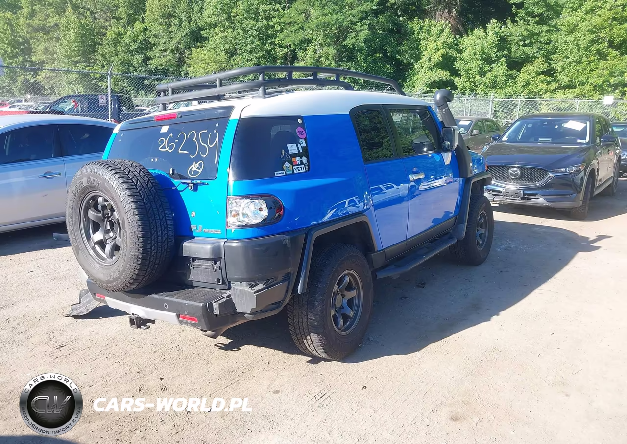 2007 Toyota Fj Cruiser VIN:JTEBU11F270020441 - 4