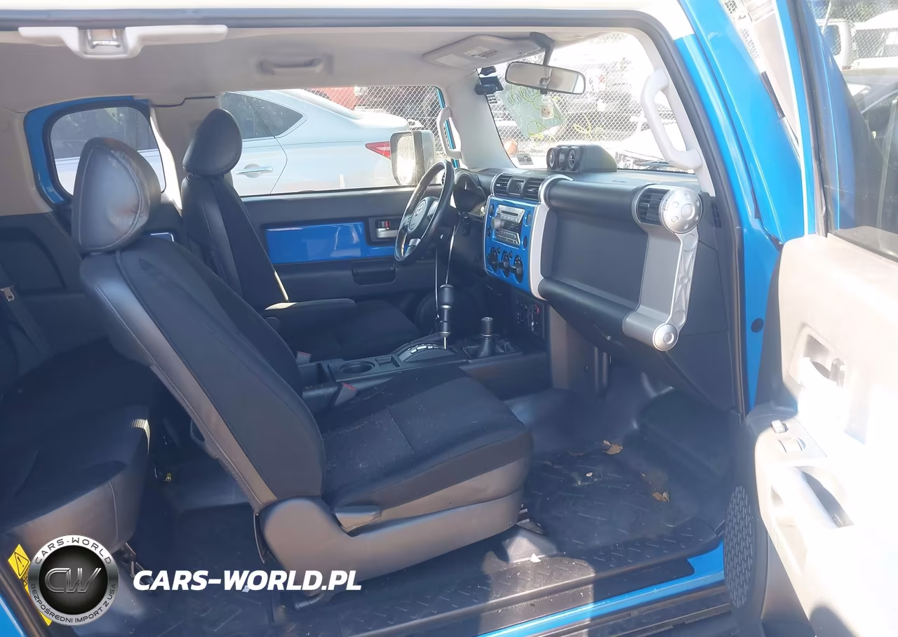 2007 Toyota Fj Cruiser VIN:JTEBU11F270020441 - 5