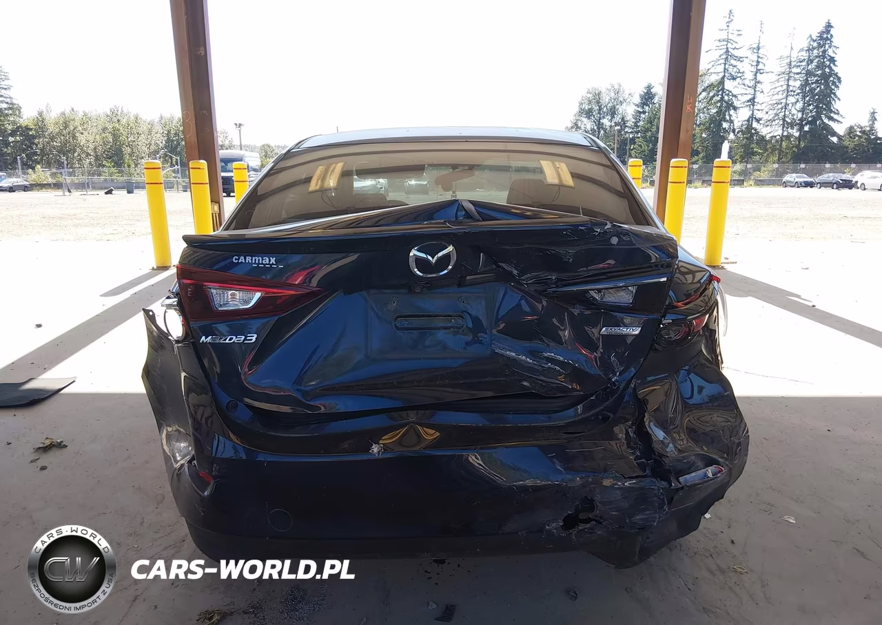2016 Mazda Mazda3 I Touring VIN:JM1BM1V77G1333437 - 17