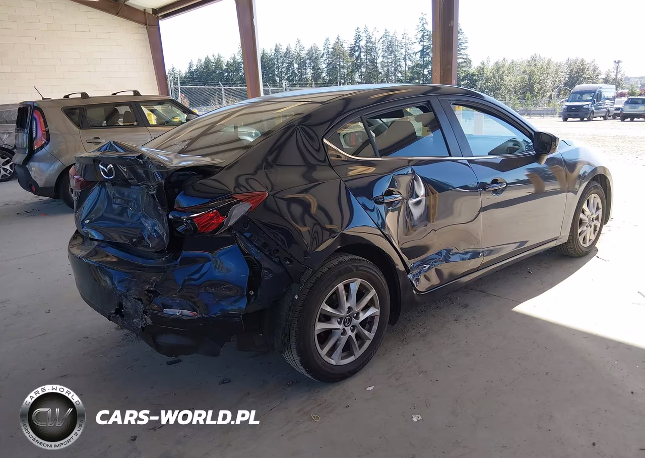 2016 Mazda Mazda3 I Touring VIN:JM1BM1V77G1333437 - 4