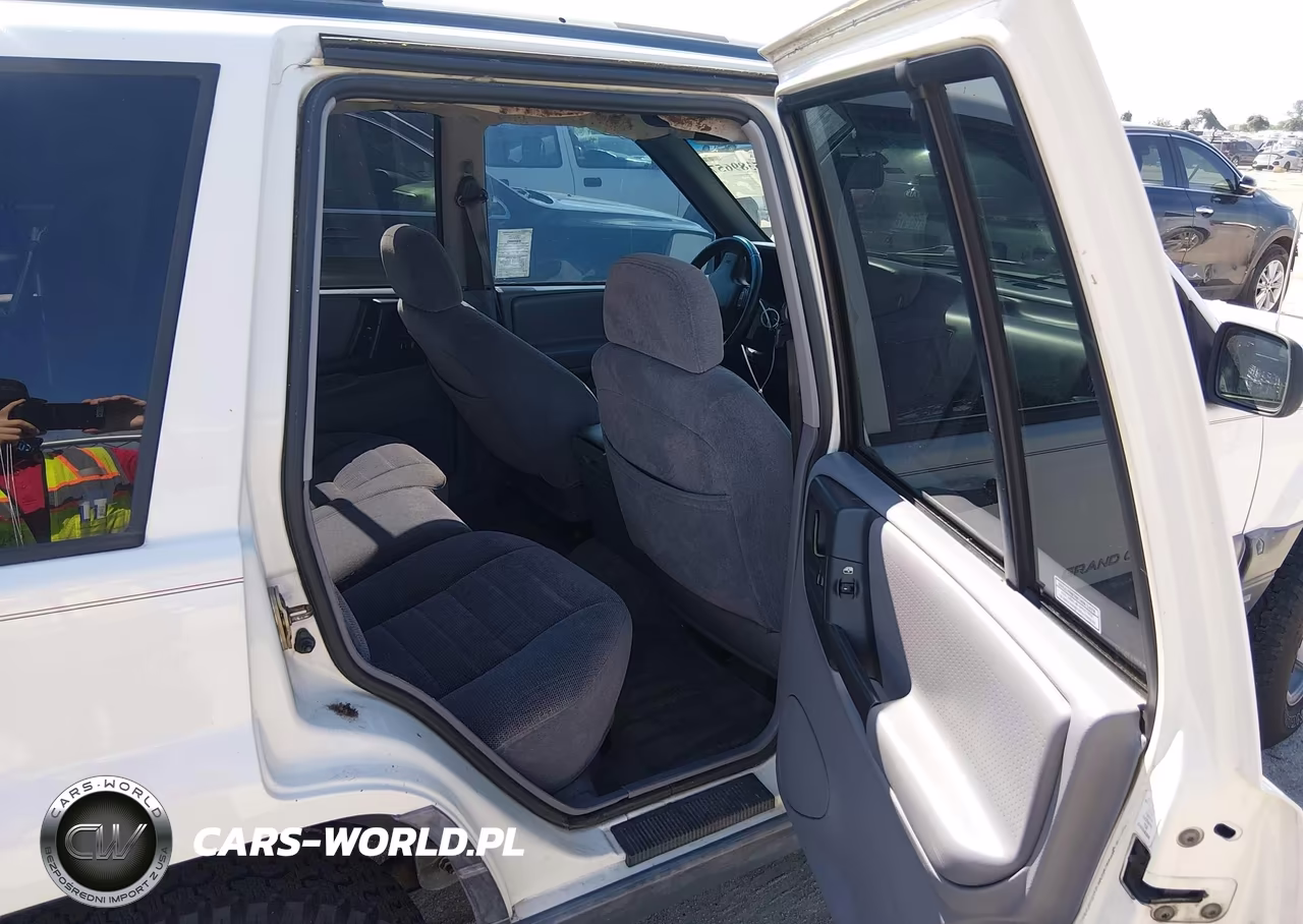 1996 Jeep Grand Cherokee Laredo VIN:1J4GZ58S7TC334644 - 8