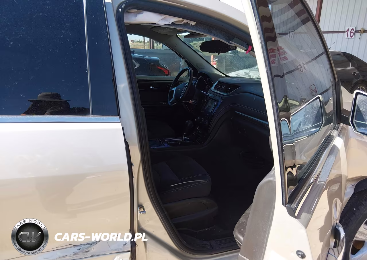 2017 Chevrolet Traverse Lt VIN:1GNKRGKD3HJ154738 - 5