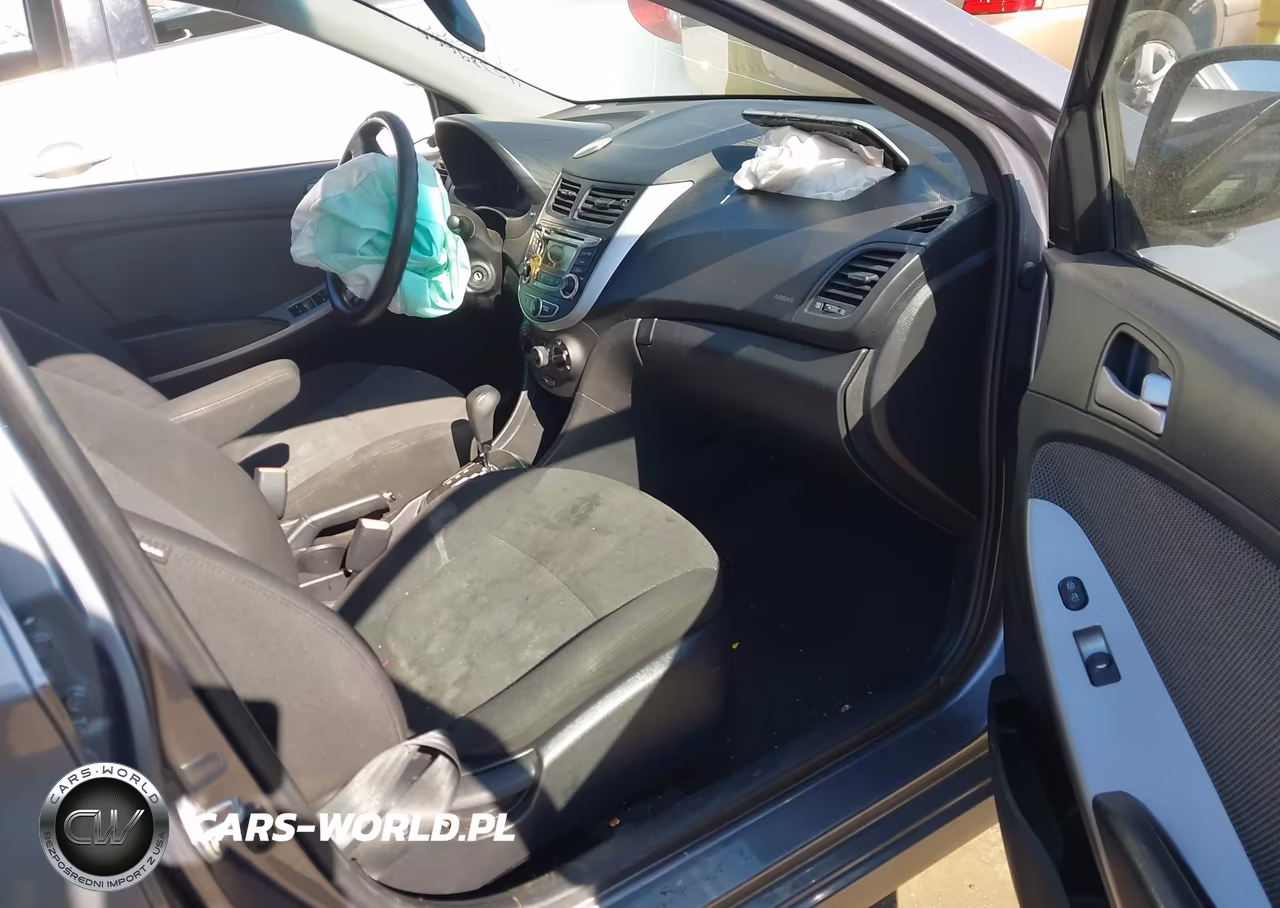 2014 Hyundai Accent Gs VIN:KMHCT5AEXEU151175 - 5