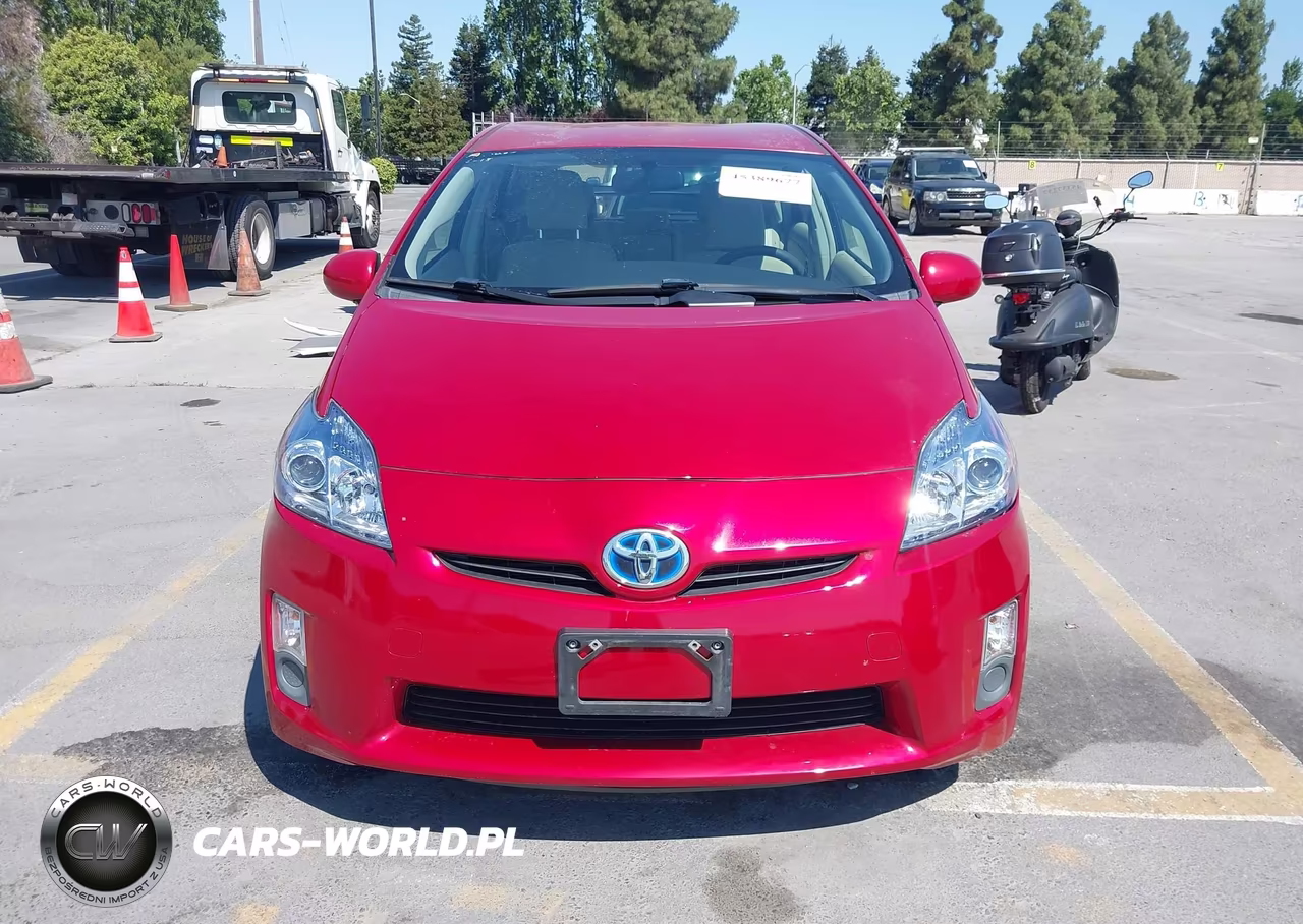 2011 Toyota Prius Three VIN:JTDKN3DU4B1364783 - 12