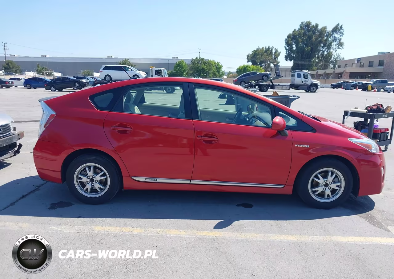 2011 Toyota Prius Three VIN:JTDKN3DU4B1364783 - 13