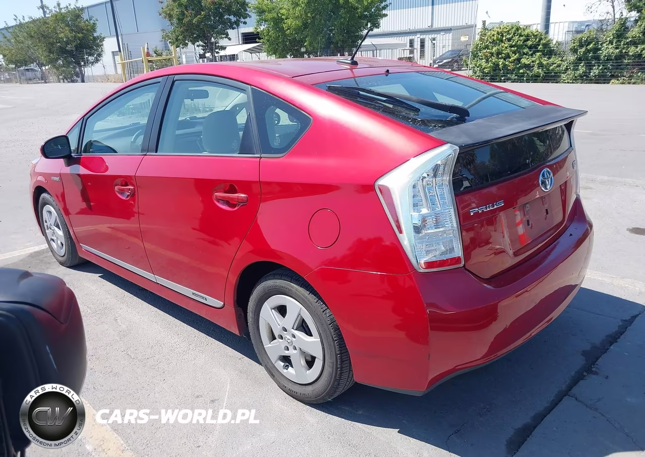 2011 Toyota Prius Three VIN:JTDKN3DU4B1364783 - 3