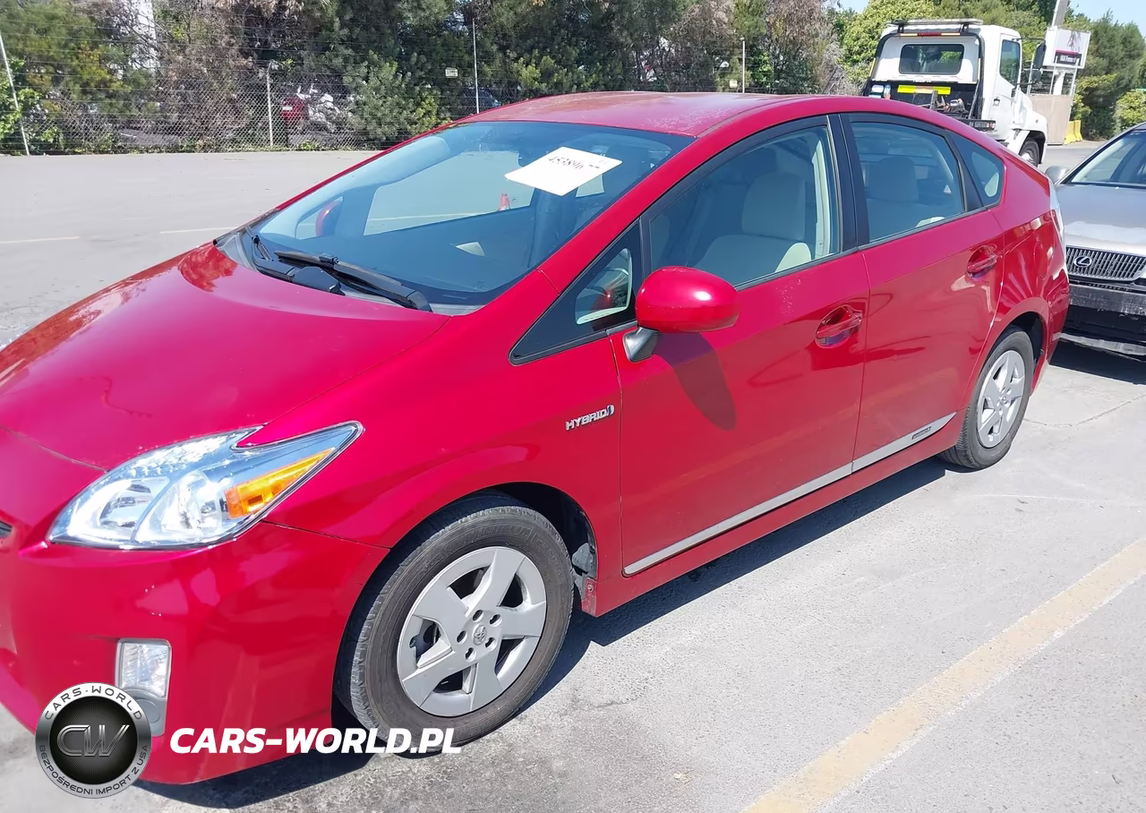 2011 Toyota Prius Three VIN:JTDKN3DU4B1364783 - 6
