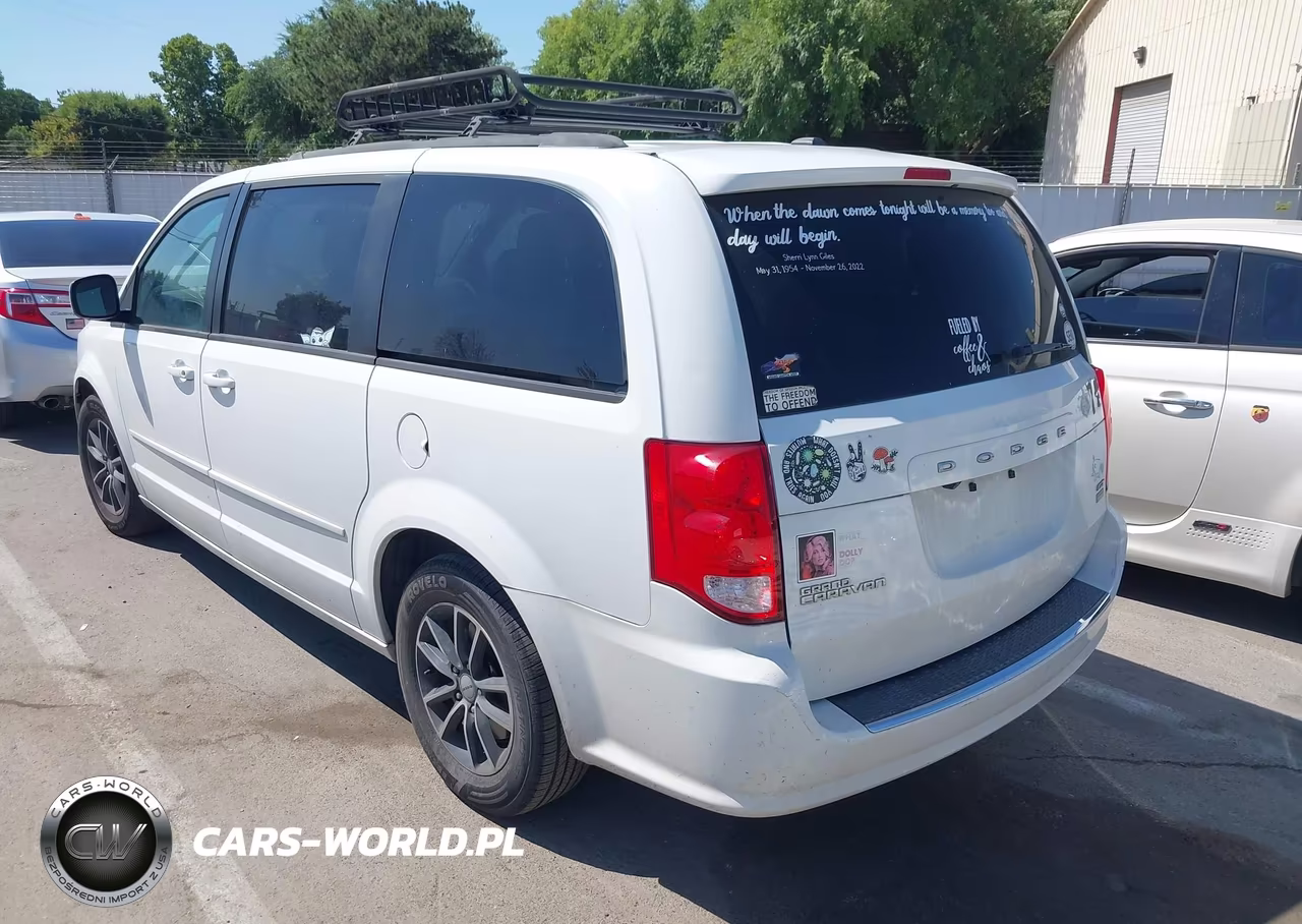 2017 Dodge Grand Caravan Gt VIN:2C4RDGEG0HR715520 - 3