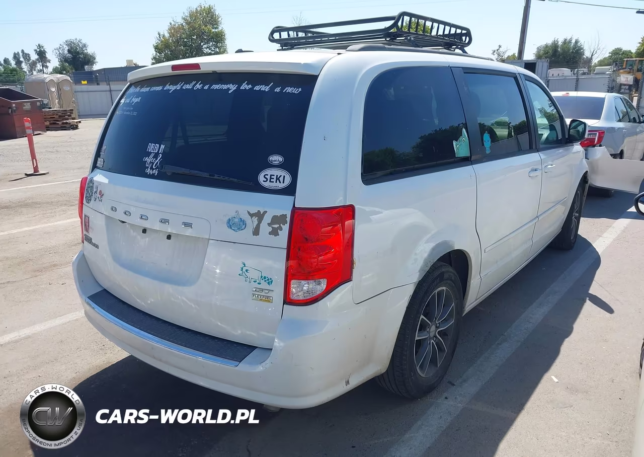 2017 Dodge Grand Caravan Gt VIN:2C4RDGEG0HR715520 - 4