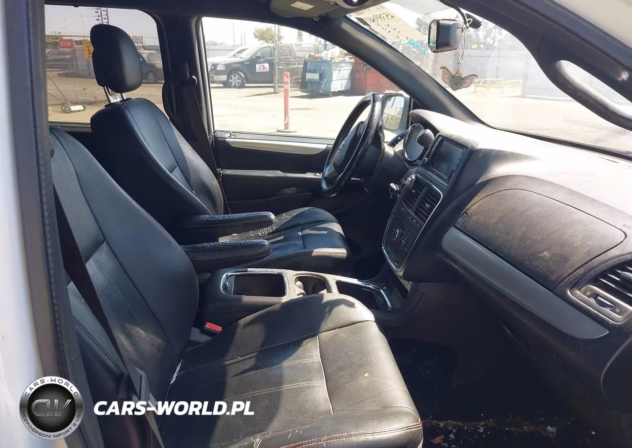 2017 Dodge Grand Caravan Gt VIN:2C4RDGEG0HR715520 - 5