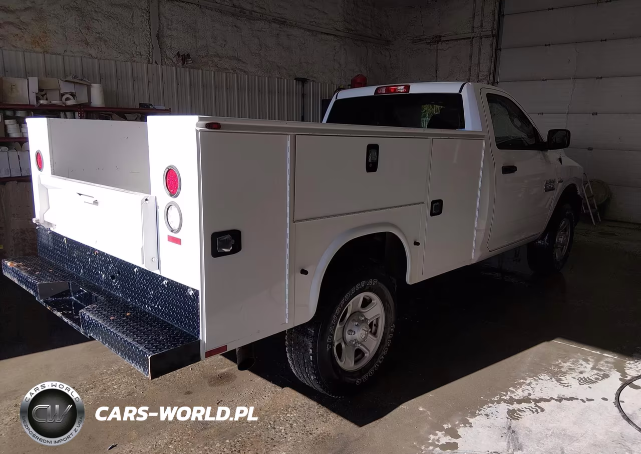 2016 Ram 2500 Tradesman VIN:3C7WR5AJ8GG373185 - 4