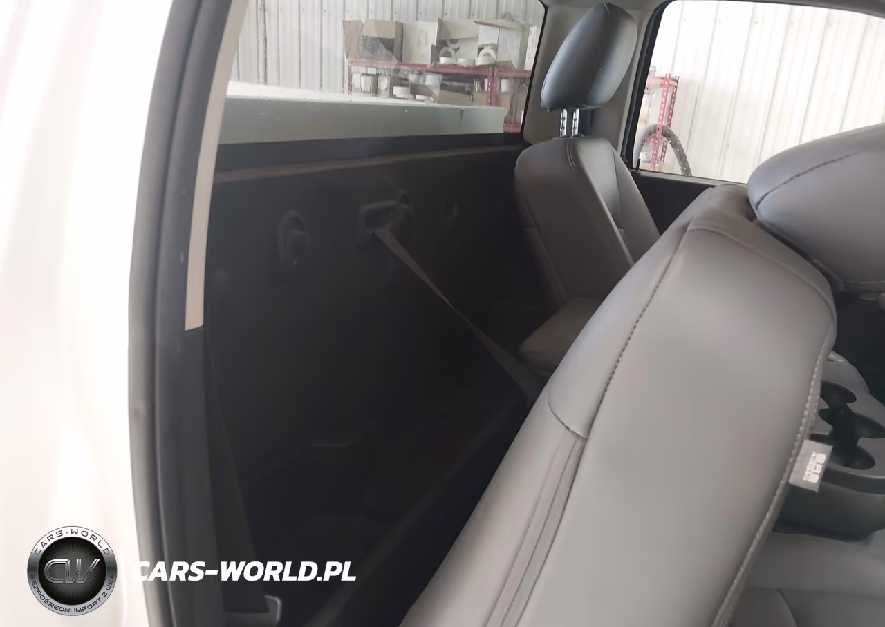 2016 Ram 2500 Tradesman VIN:3C7WR5AJ8GG373185 - 8