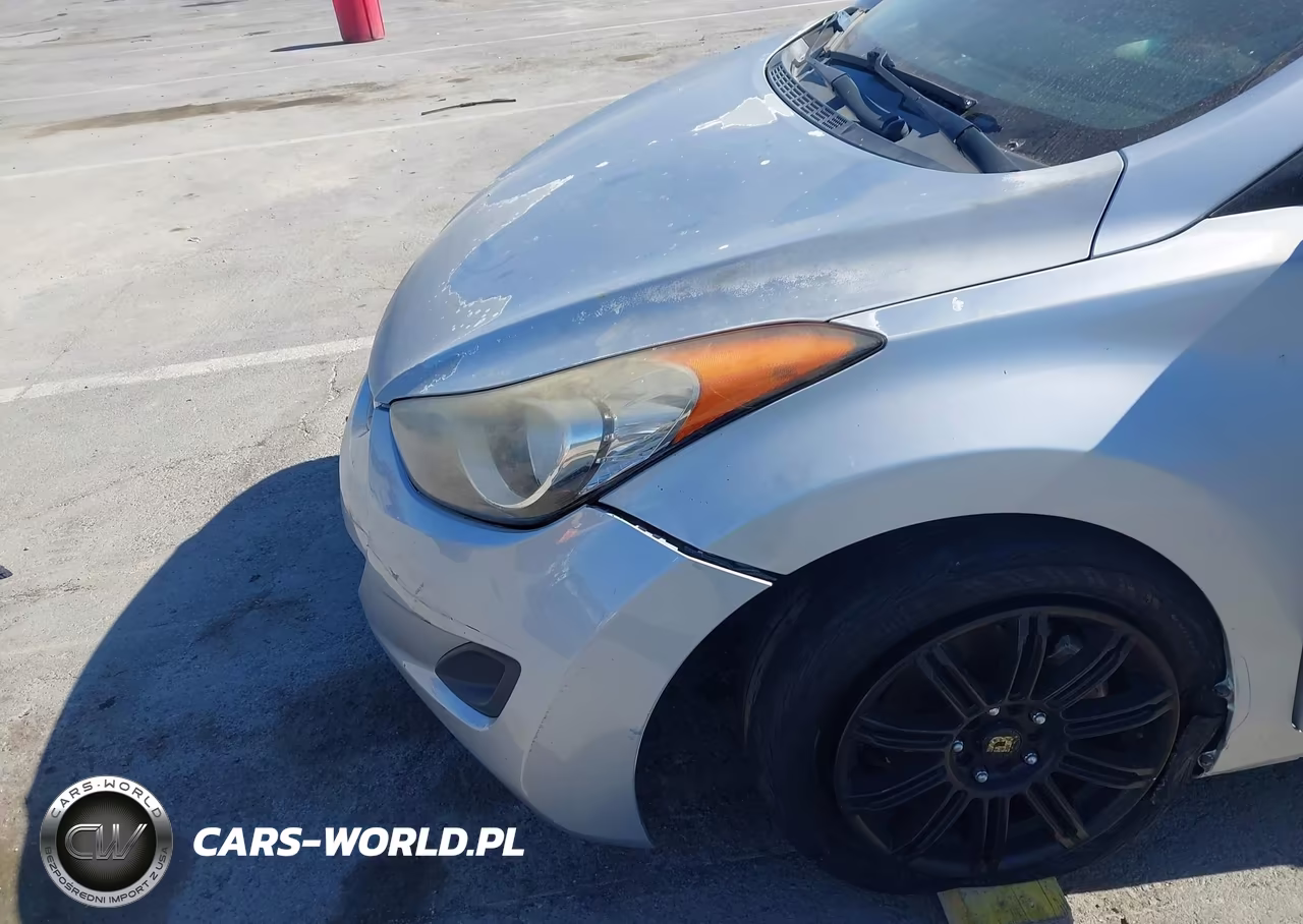 2011 Hyundai Elantra Gls VIN:5NPDH4AE1BH060127 - 6