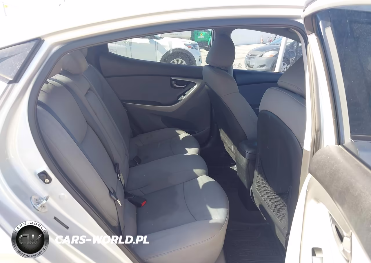 2011 Hyundai Elantra Gls VIN:5NPDH4AE1BH060127 - 8