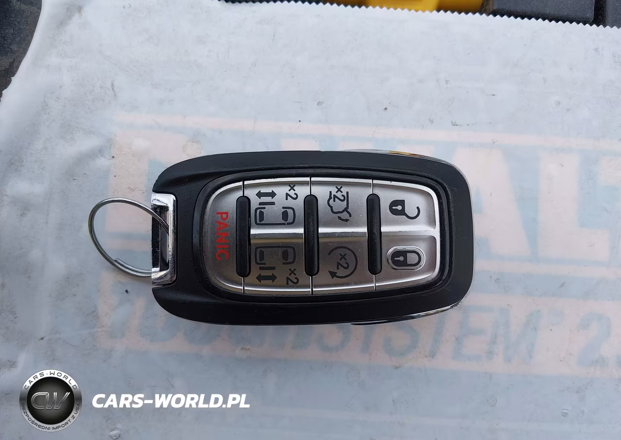 2024 Chrysler Pacifica Touring L VIN:2C4RC1BG5RR145827 - 11