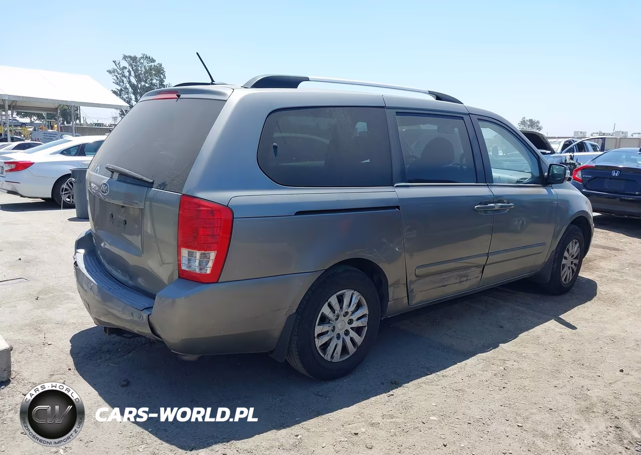2011 Kia Sedona Lx VIN:KNDMG4C75B6411150 - 4