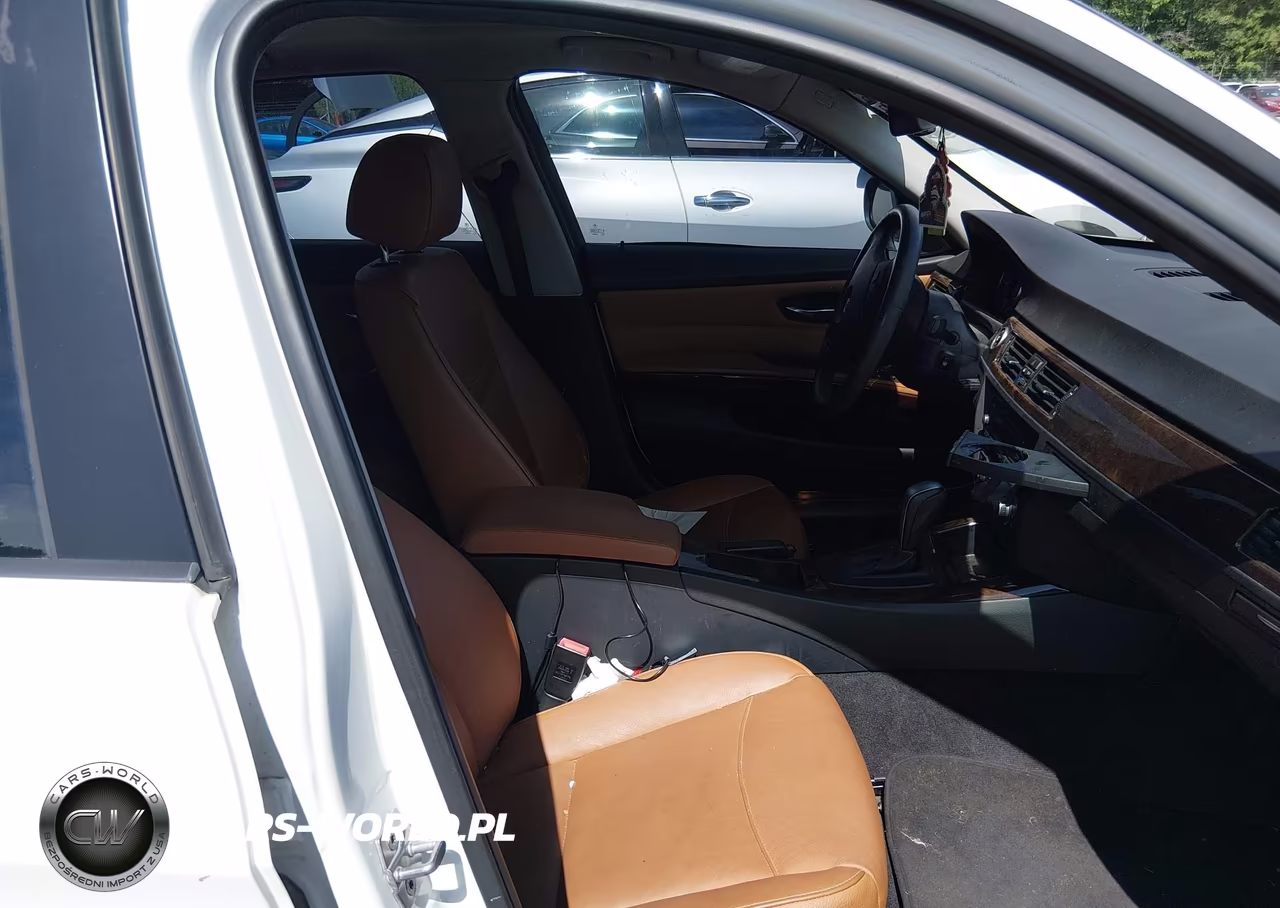 2011 BMW 328I xDrive VIN:WBAPK7G59BNN86669 - 5