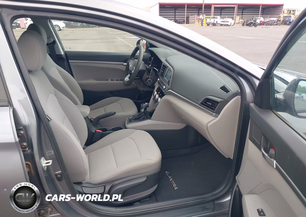 2019 Hyundai Elantra Se VIN:5NPD74LF4KH486046 - 5