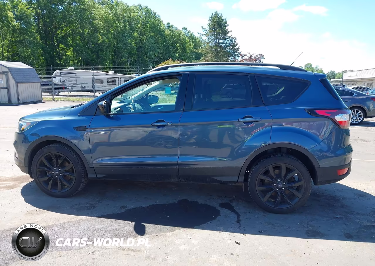2018 Ford Escape Se VIN:1FMCU9GD0JUA87676 - 14