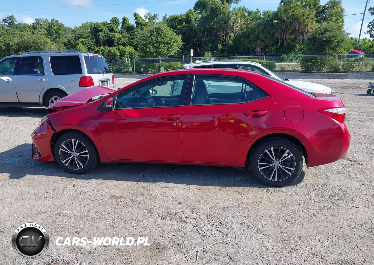 2016 Toyota Corolla Le Plus VIN:2T1BURHEXGC686789 - 14