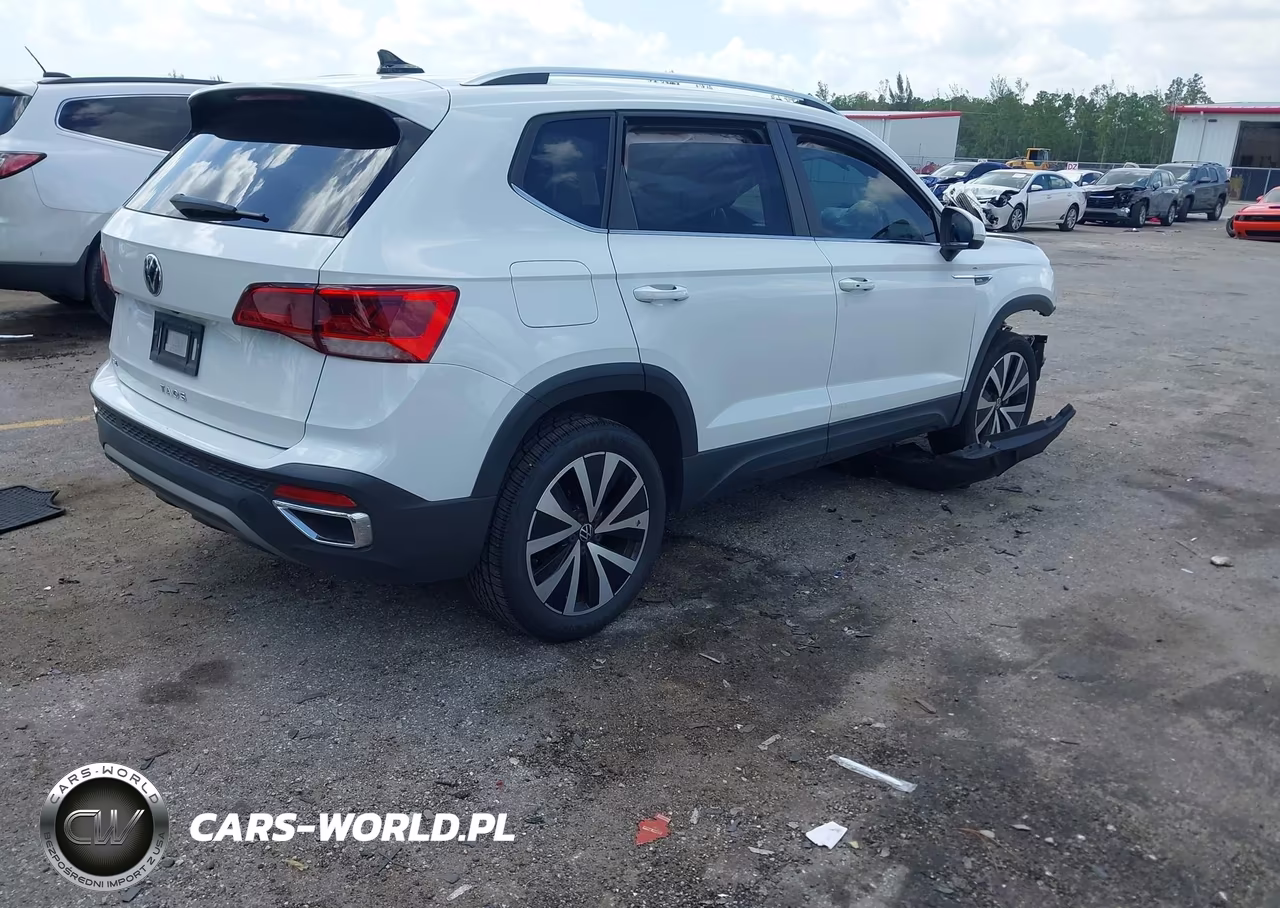 2022 Volkswagen Taos 1.5T Se VIN:3VVSX7B24NM020057 - 4