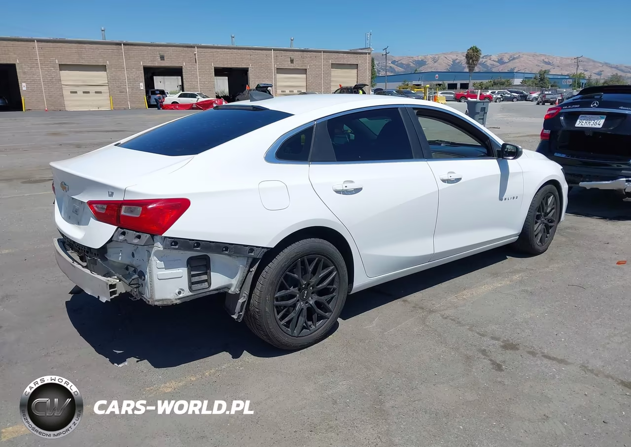 2016 Chevrolet Malibu 1Lt VIN:1G1ZE5ST1GF351433 - 4