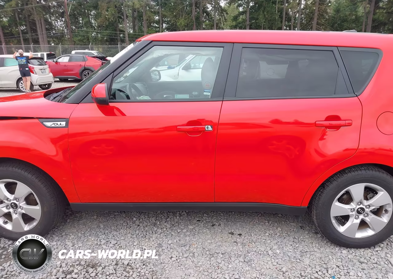 2019 Kia Soul VIN:KNDJN2A21K7021192 - 14