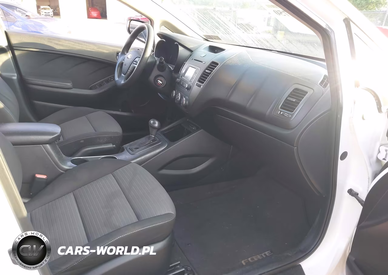 2016 Kia Forte Lx VIN:KNAFX4A61G5584175 - 5