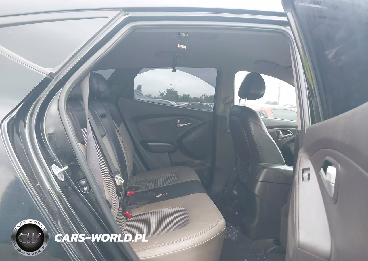 2012 Hyundai Tucson Gls VIN:KM8JU3AC4CU379046 - 8