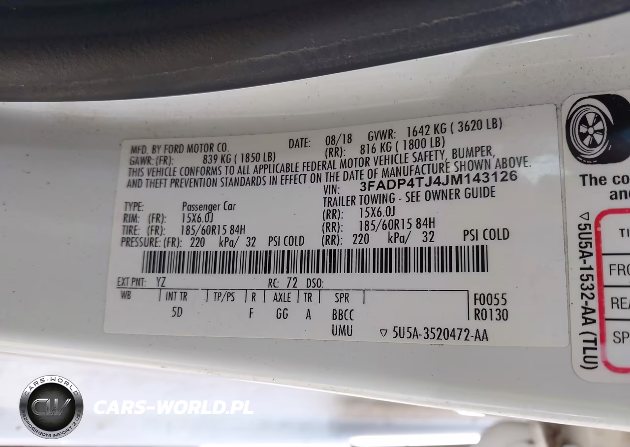 2018 Ford Fiesta S VIN:3FADP4TJ4JM143126 - 9