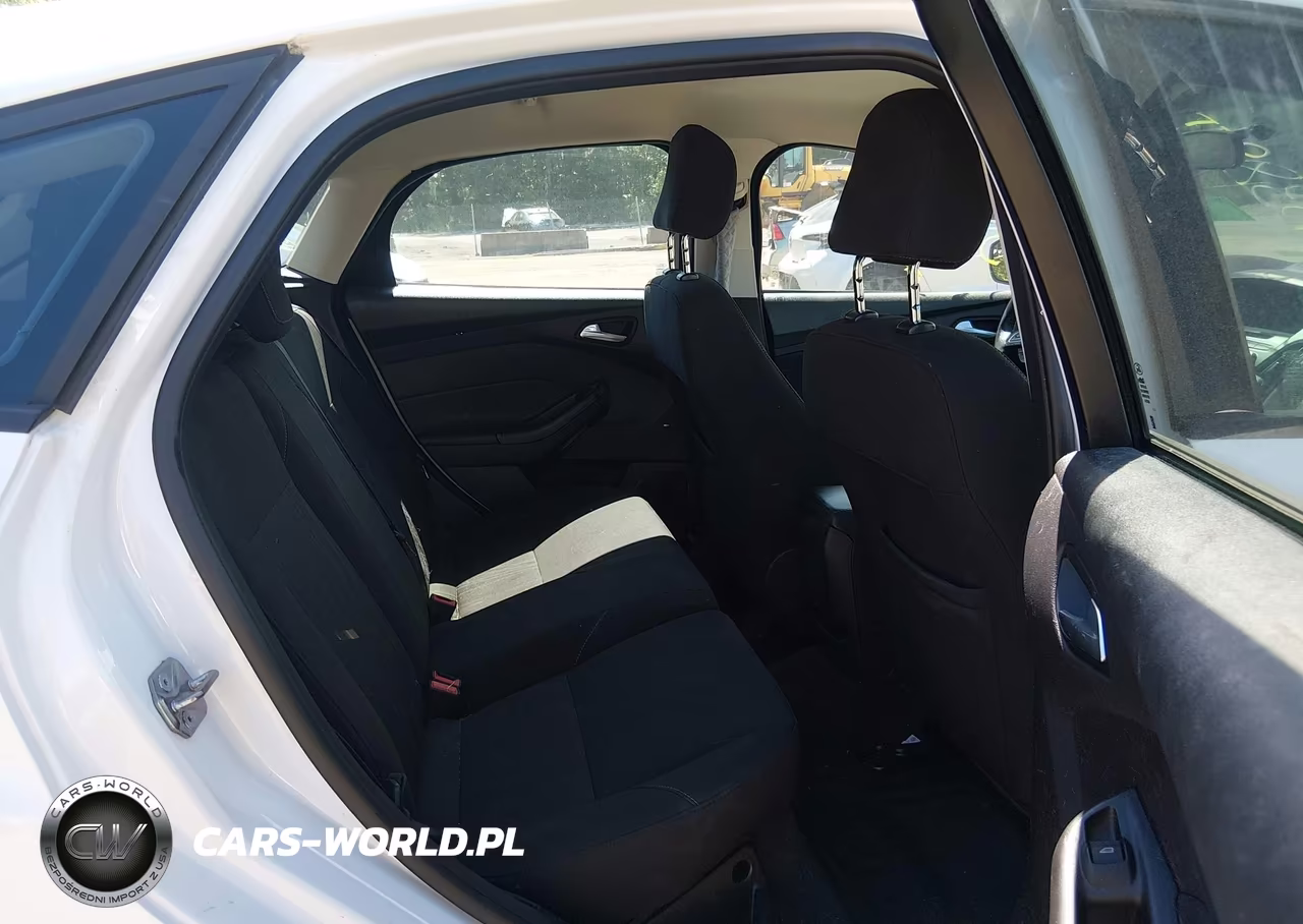 2015 Ford Focus Se VIN:1FADP3K20FL228574 - 8