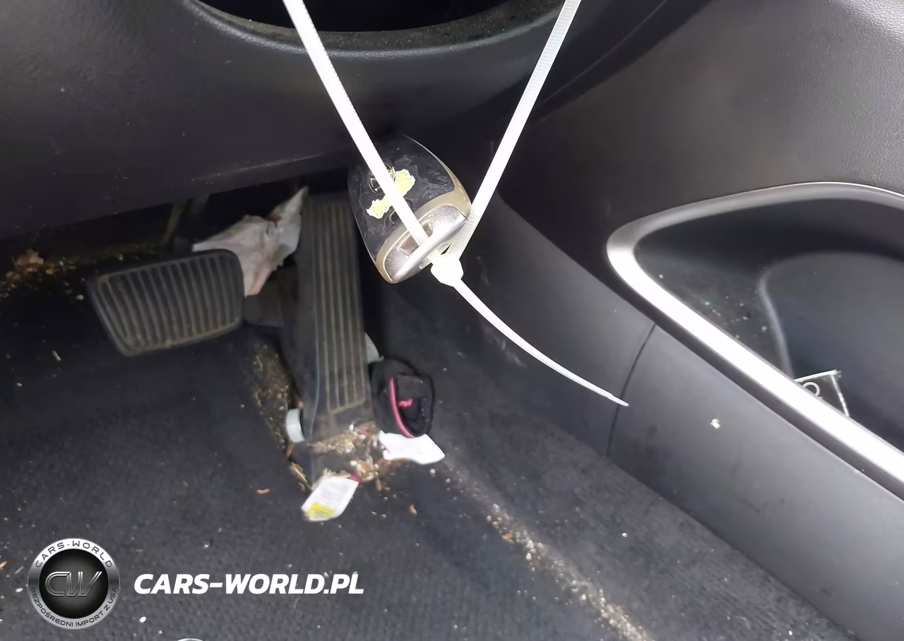 2022 Hyundai Tucson Hybrid Limited VIN:KM8JECA18NU053281 - 11