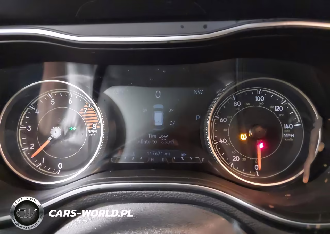 2020 Jeep Cherokee Limited 4X4 VIN:1C4PJMDXXLD575018 - 7