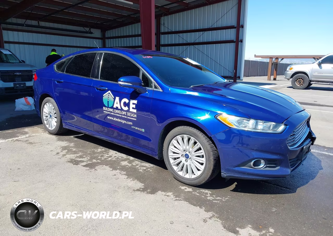 2014 Ford Fusion Hybrid Se – zdjęcie 1 z 12