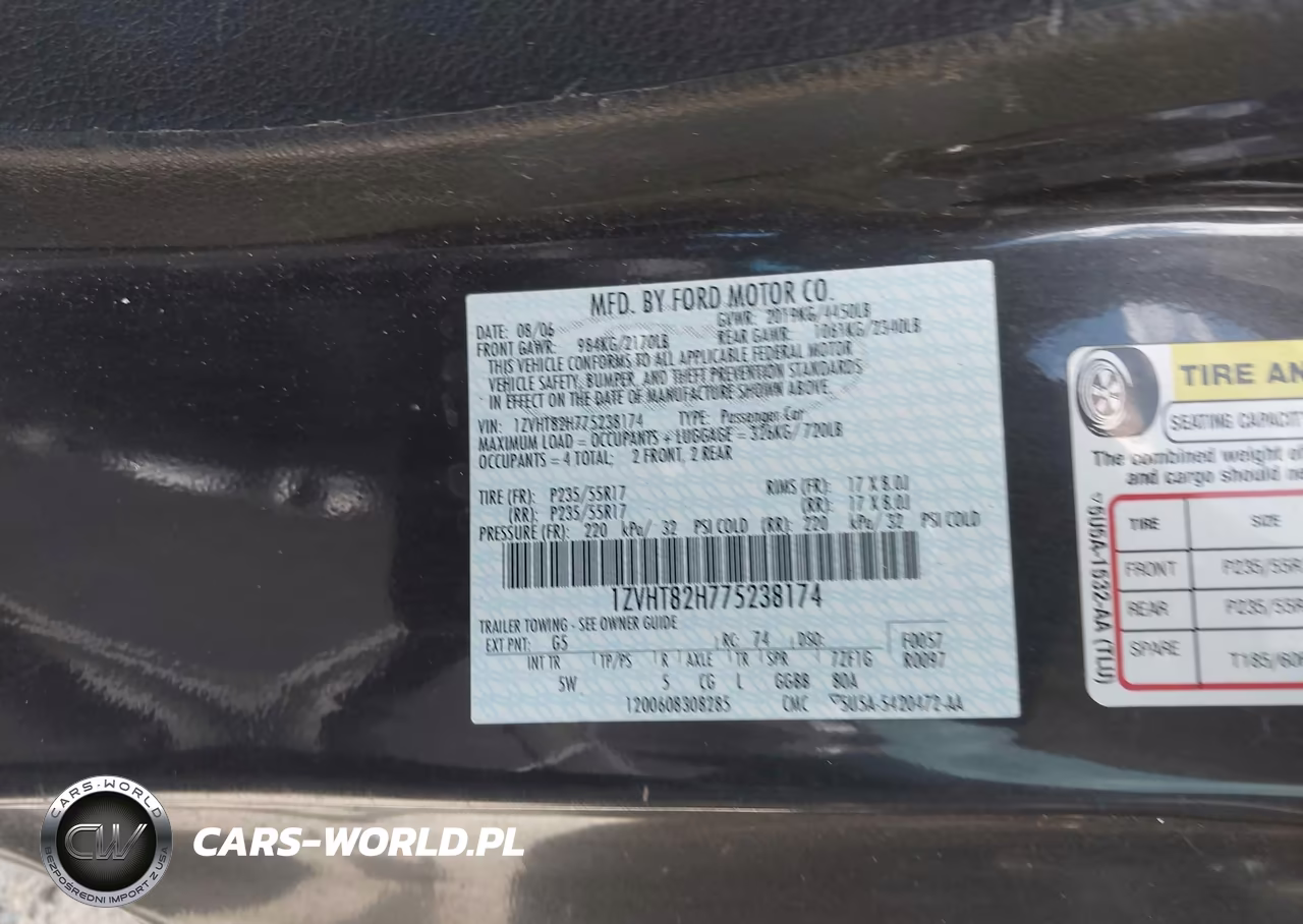 2007 Ford Mustang Gt Deluxe-Gt Premium VIN:1ZVHT82H775238174 - 9