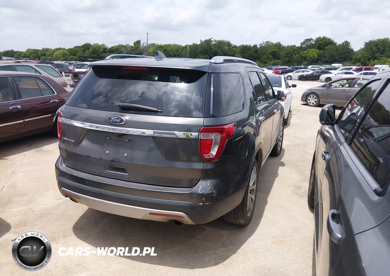 2016 Ford Explorer Limited VIN:1FM5K7F84GGB88072 - 4