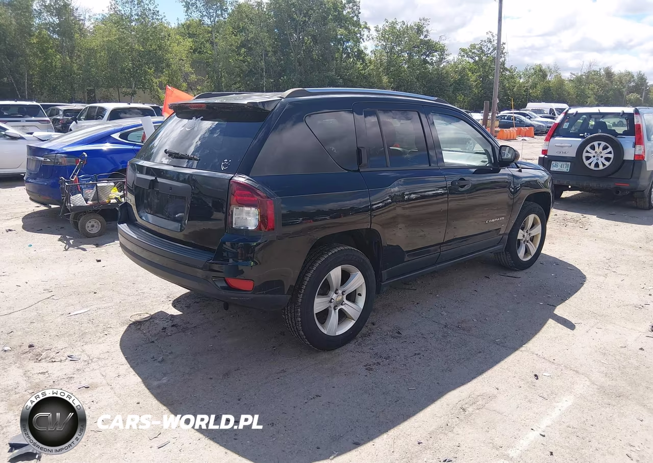 2014 Jeep Compass Sport VIN:1C4NJDBB3ED696328 - 4