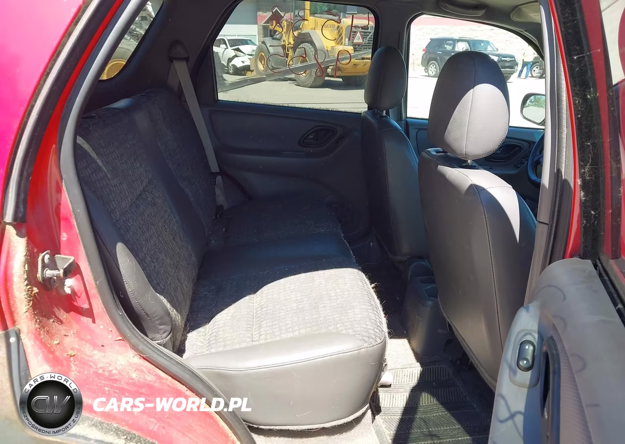 2002 Ford Escape Xls VIN:1FMYU02B32KB30282 - 8