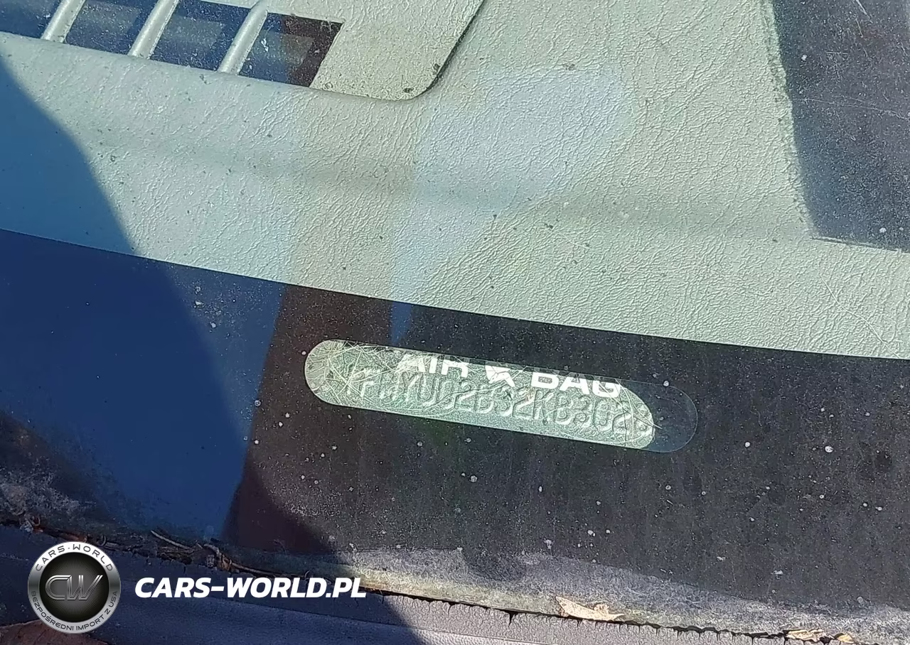 2002 Ford Escape Xls VIN:1FMYU02B32KB30282 - 9