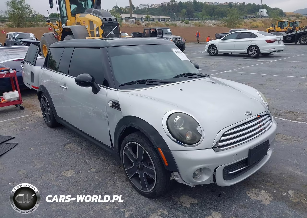 2011 Mini Cooper Clubman VIN:WMWZF3C54BTX82154 - 1