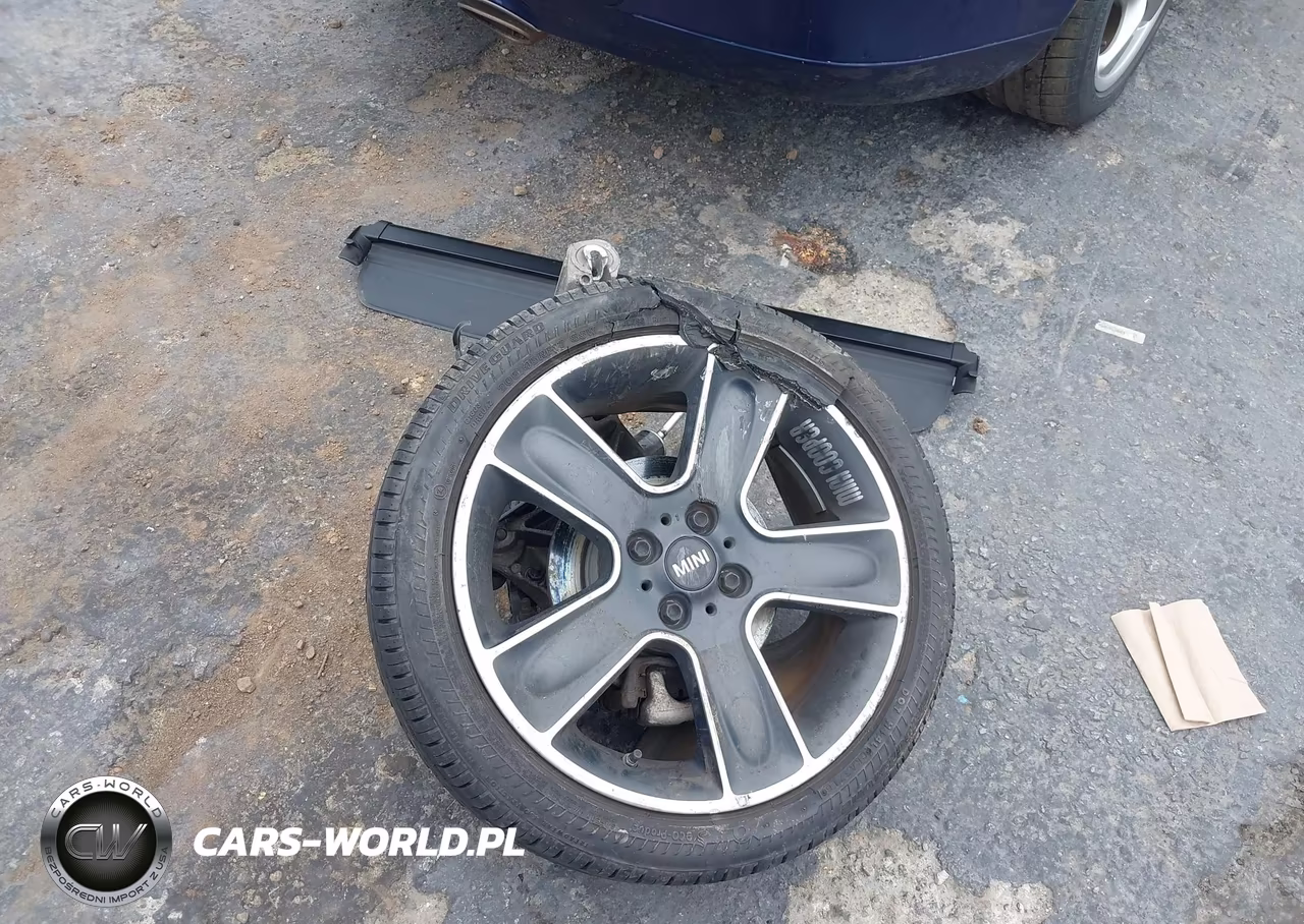 2011 Mini Cooper Clubman VIN:WMWZF3C54BTX82154 - 12
