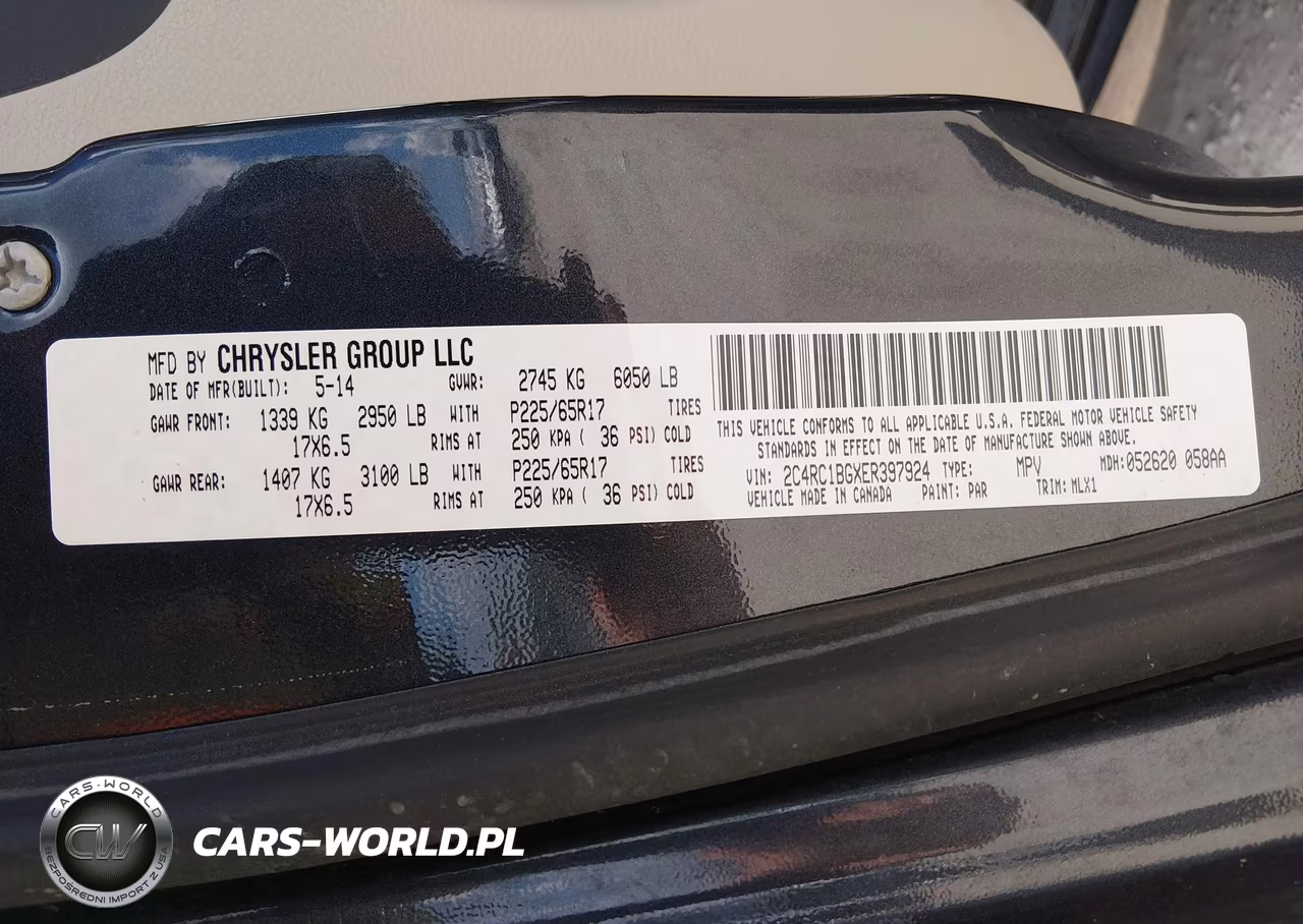 2014 Chrysler Town & Country Touring VIN:2C4RC1BGXER397924 - 9