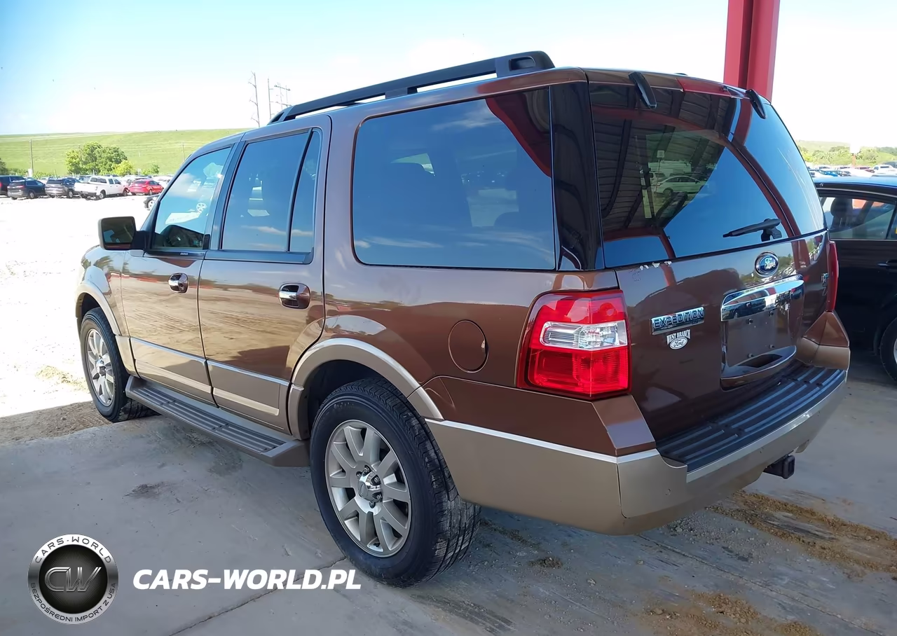 2011 Ford Expedition Xlt VIN:1FMJU1J50BEF54939 - 3