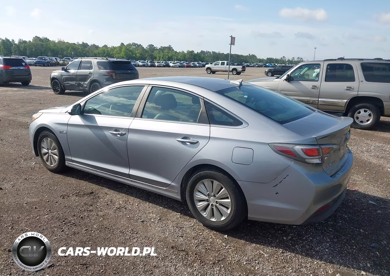 2016 Hyundai Sonata Hybrid Se VIN:KMHE24L14GA019081 - 3
