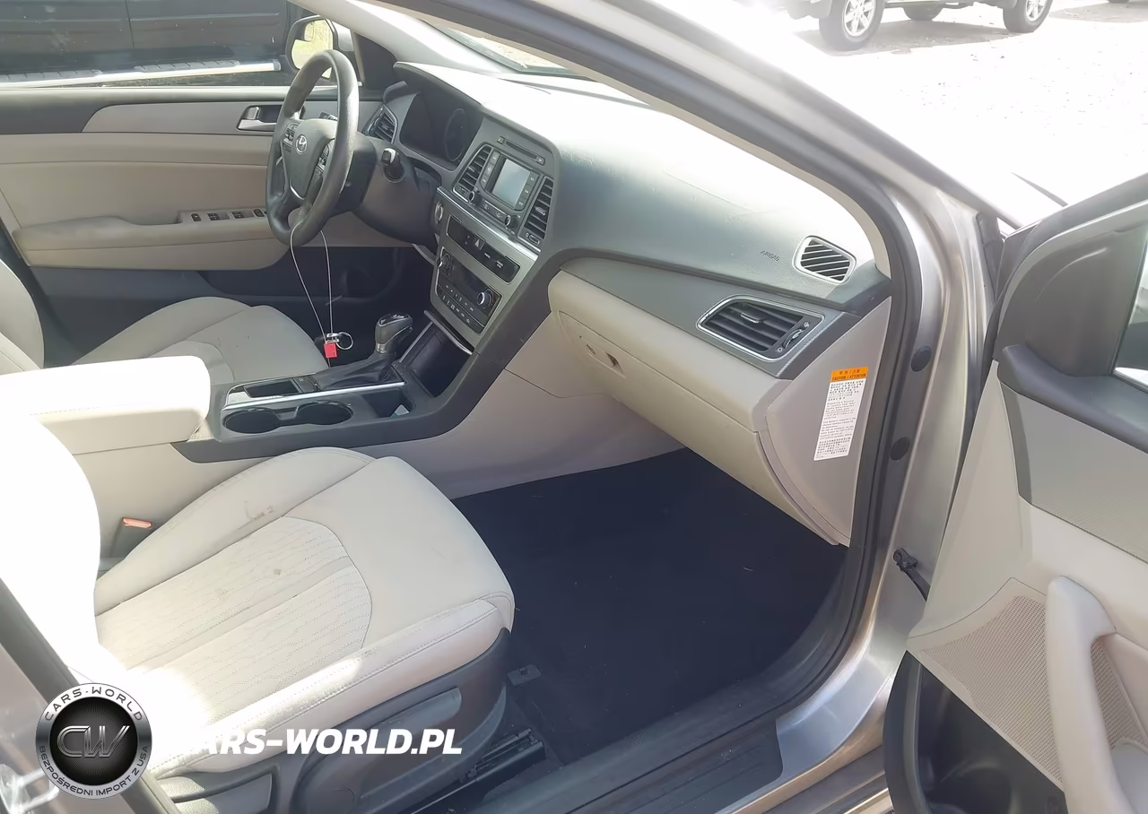 2016 Hyundai Sonata Hybrid Se VIN:KMHE24L14GA019081 - 5