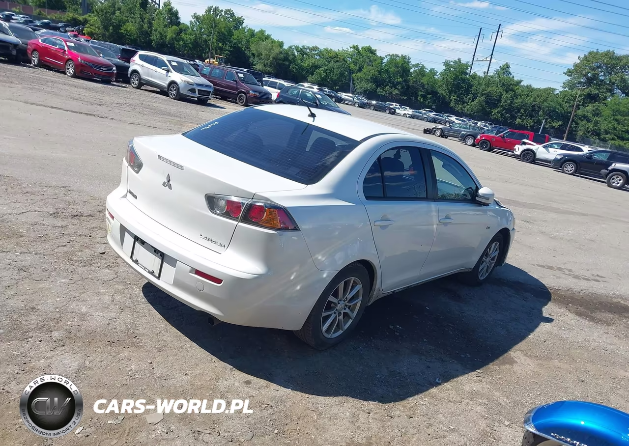 2016 Mitsubishi Lancer Es VIN:JA32U2FUXGU010846 - 4