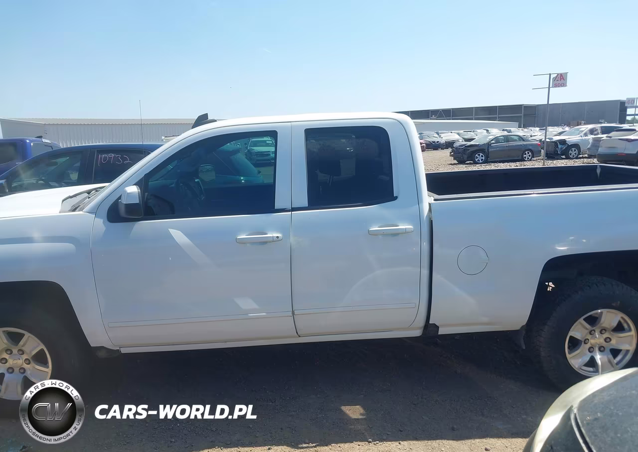 2017 Chevrolet Silverado 1500 Lt VIN:1GCRCREC2HZ181776 - 14