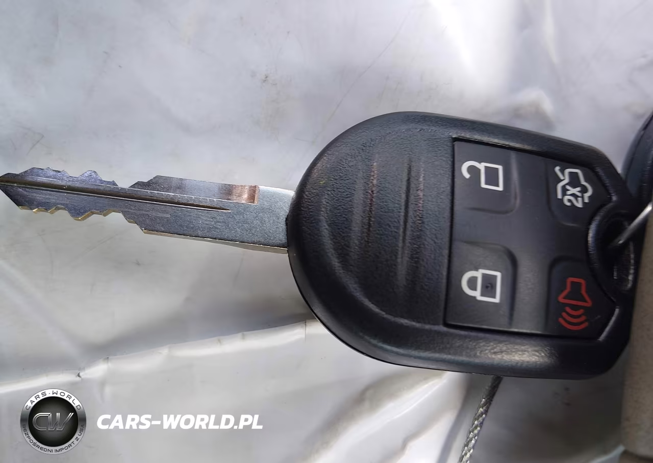 2009 Ford Escape Xls-Xls Manual VIN:1FMCU027X9KA21835 - 11