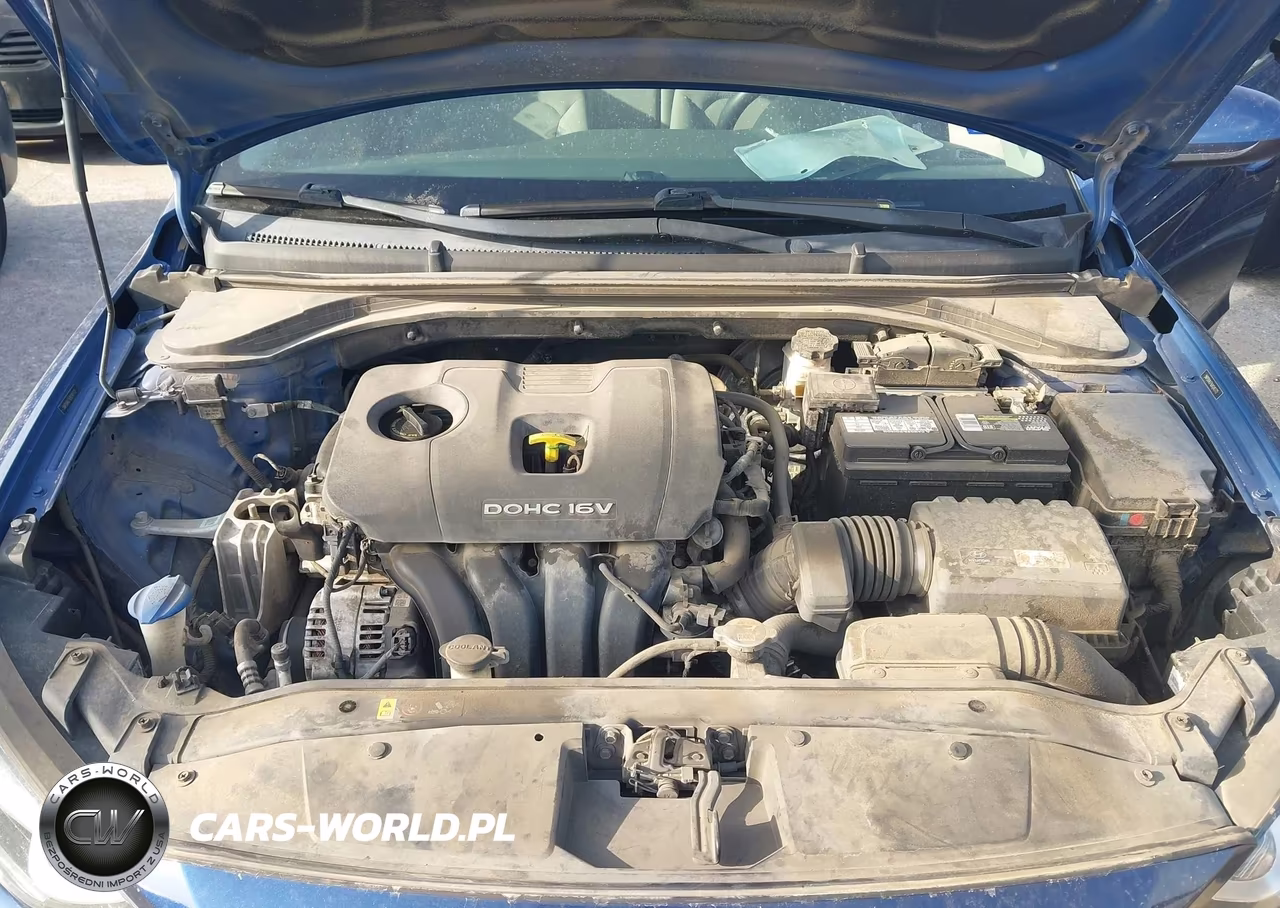 2018 Hyundai Elantra Sel VIN:5NPD84LF9JH241772 - 10