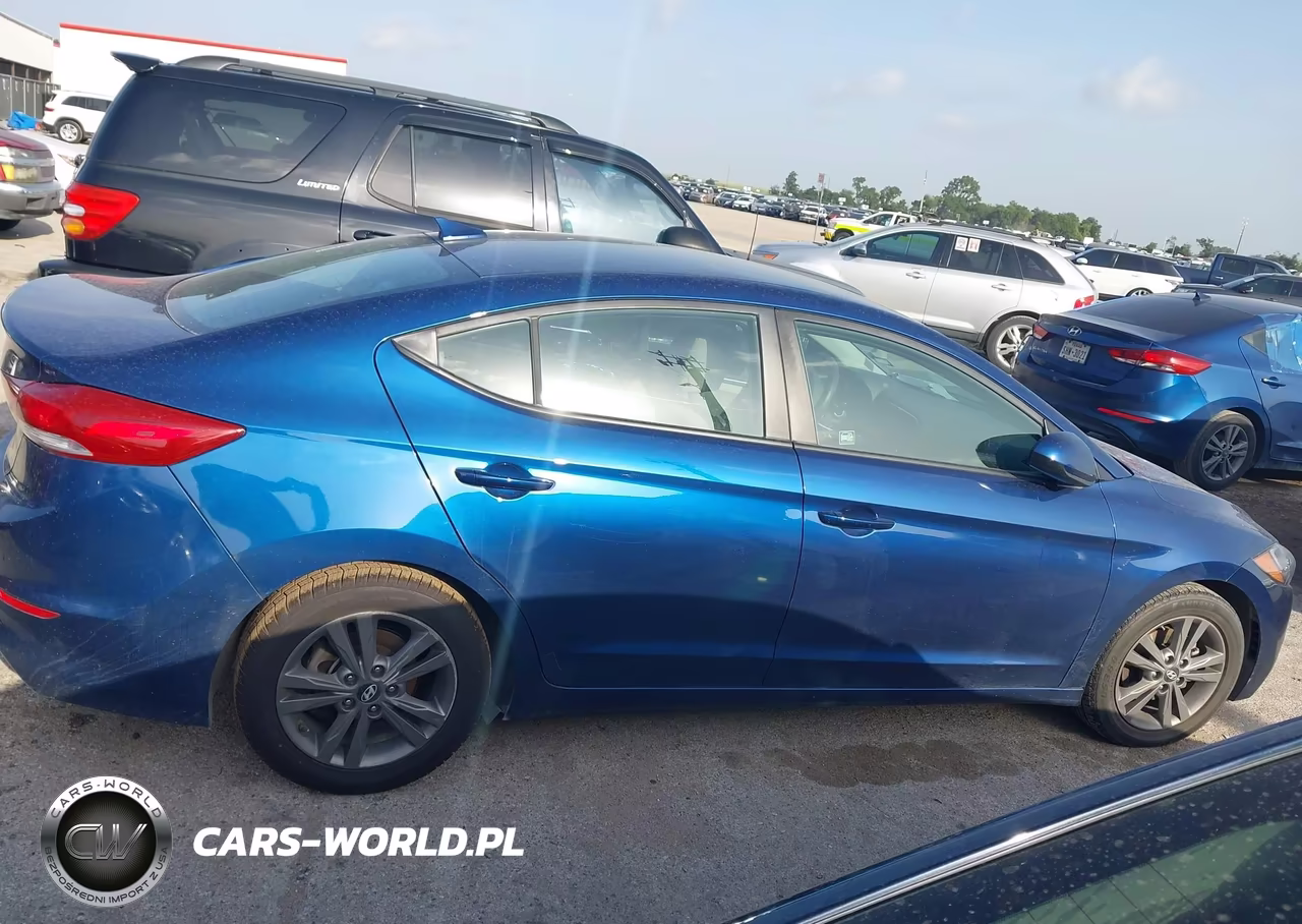 2018 Hyundai Elantra Sel VIN:5NPD84LF9JH241772 - 13